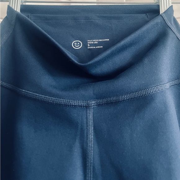 Gilly Hicks Pants Wide Leg Active Recharge Mid Rise Navy Blue Size Small NWOT - Picture 5 of 6